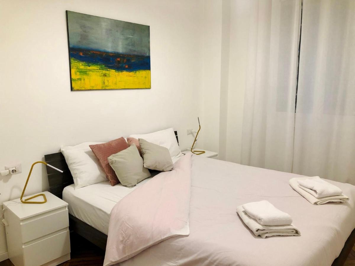 Lovely 2 Room Apartment With Small Garden Milan Exterior photo