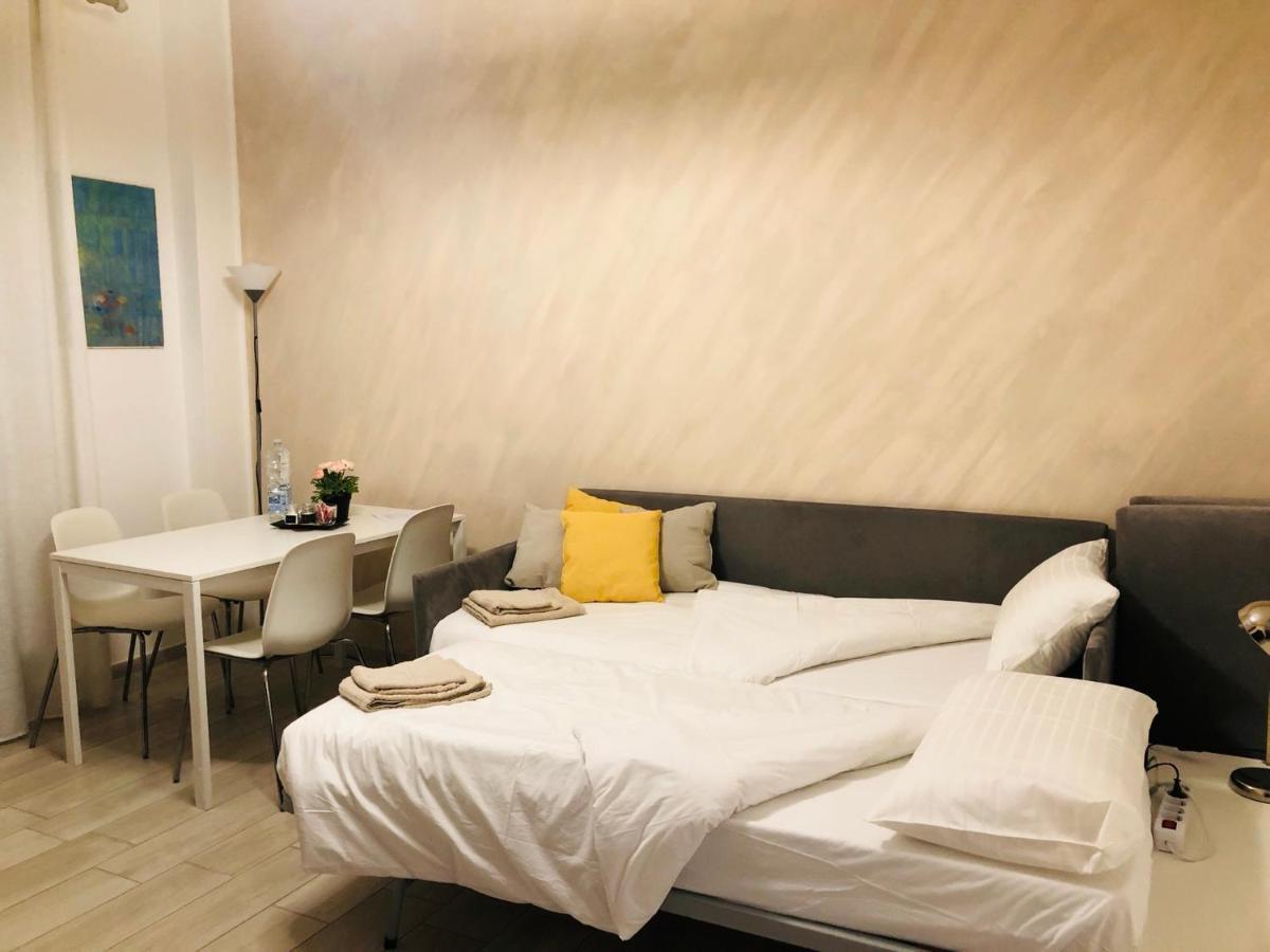 Lovely 2 Room Apartment With Small Garden Milan Exterior photo